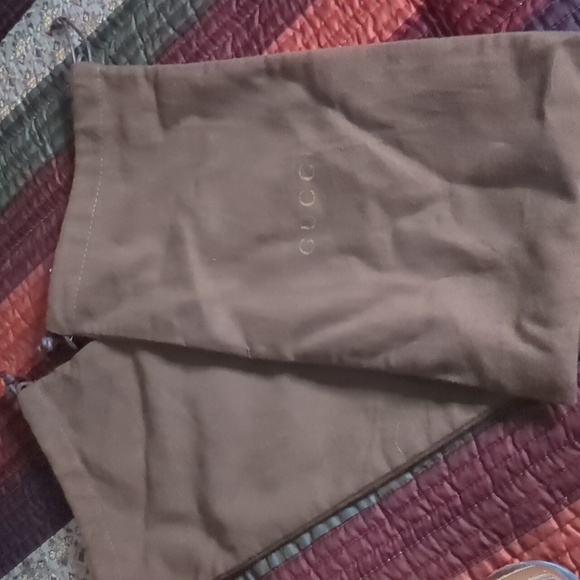 GUCCI* ladies size 38 hitop coated leather lace up round toe rubber sole sneaker - Picture 15 of 17